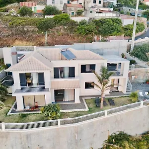 The Sea View In Madeira - Casa Farol Villa